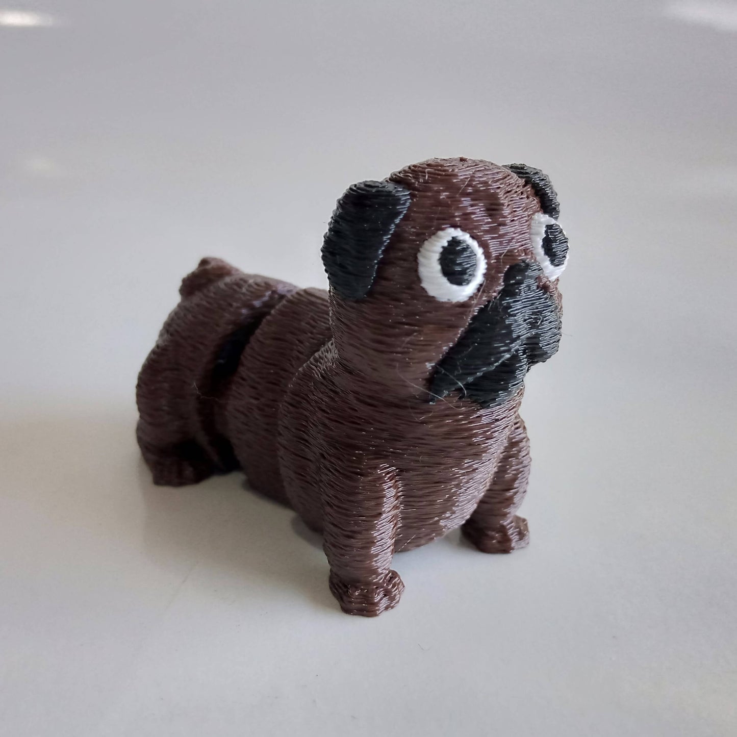 Cute Pug Dog Keychain – Mini Cartoon Animal Keyring for Gifts