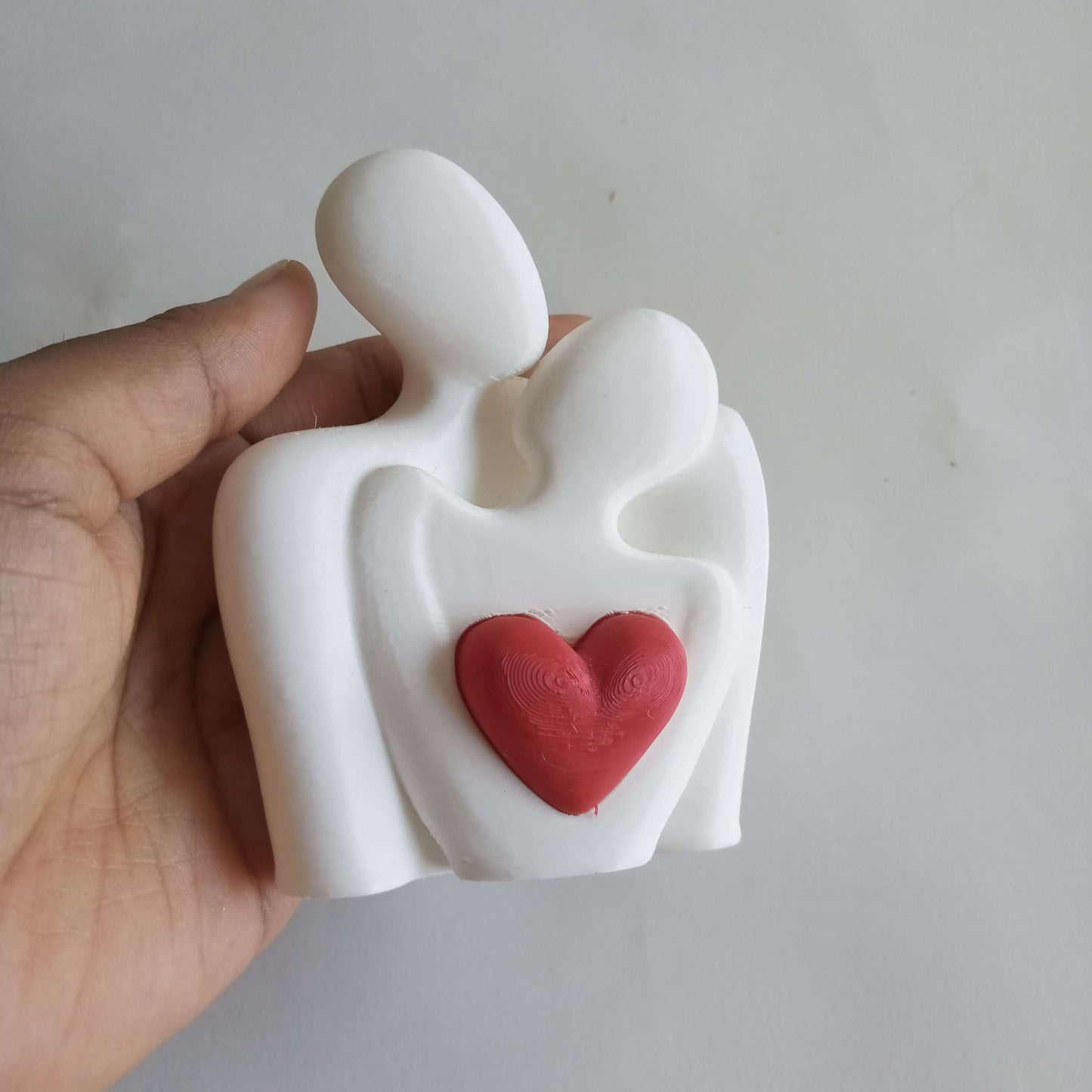 Abstract Couple Love Sculpture | Romantic Heart Showpiece | Modern Home Decor Statue